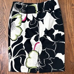 Willi Smith Black and White Floral Midi Skirt